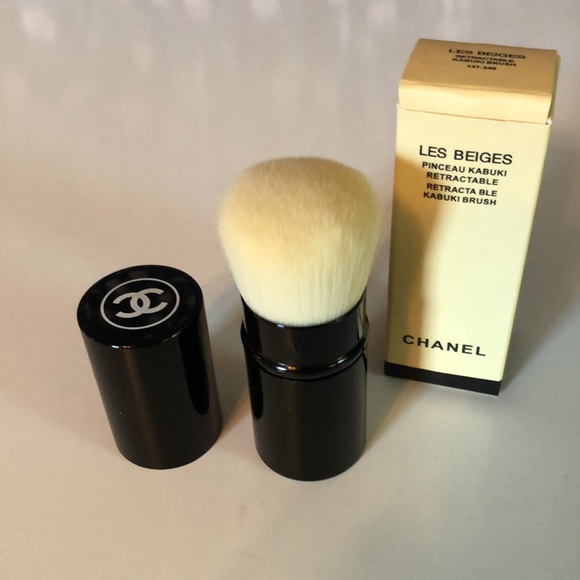 CHANEL Makeup Chanel Les Beiges Retractable Kabuki Brush Poshmark